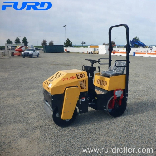 Small Sit-Down-Type Vibratory Road Rollers 1 ton Hydraulic Roller Compactor(FYL-880)